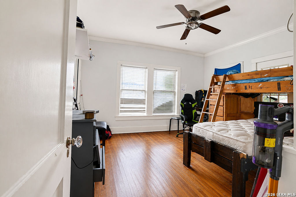 main property photo 26