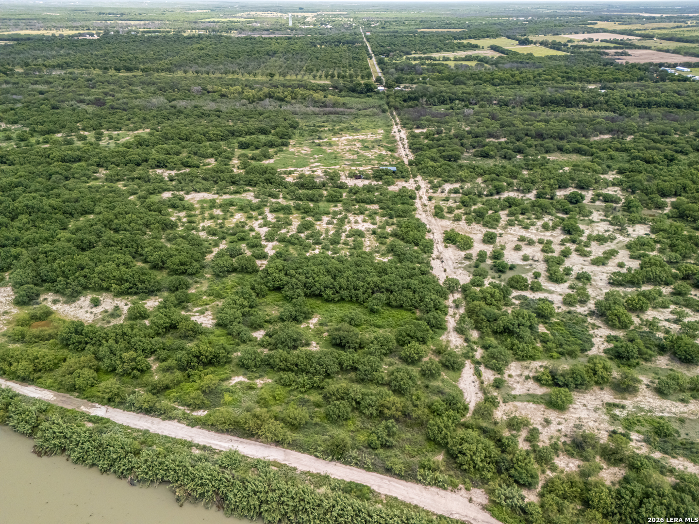 main property photo 10