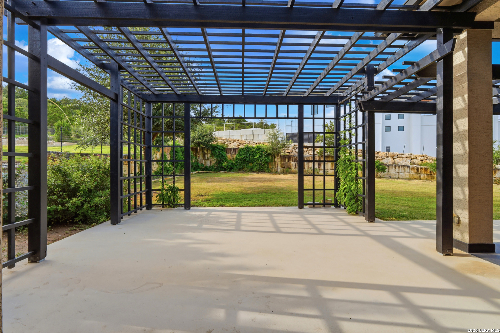 main property photo 39