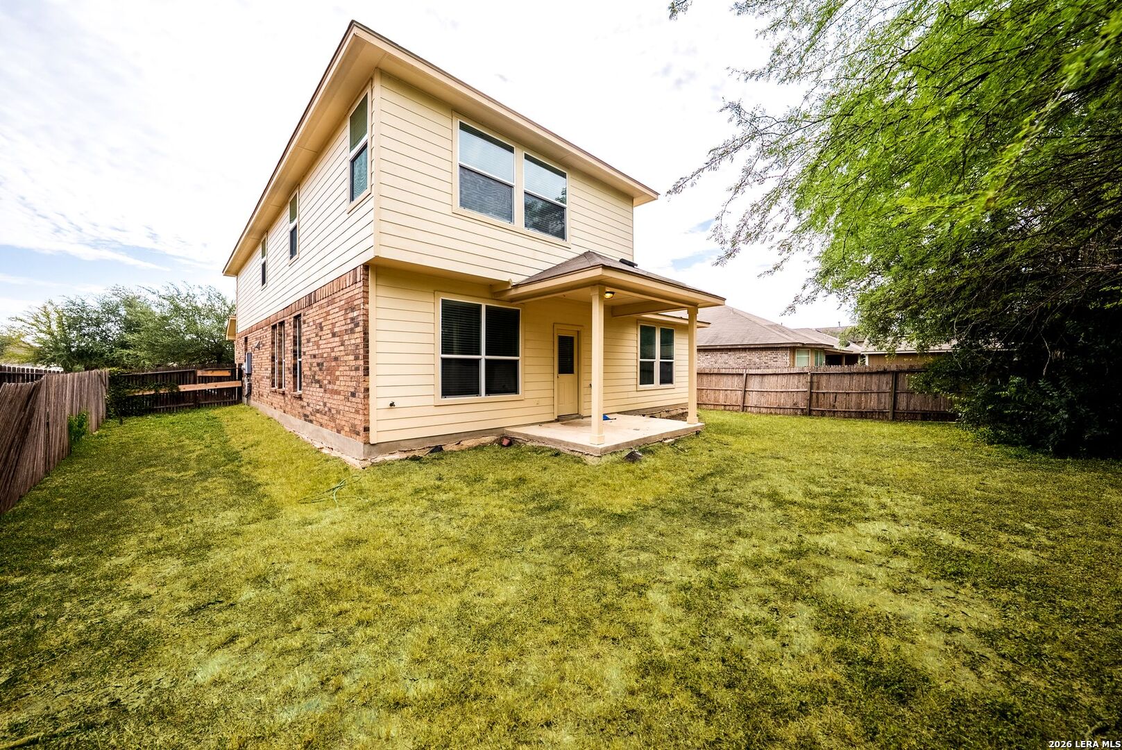 main property photo 38