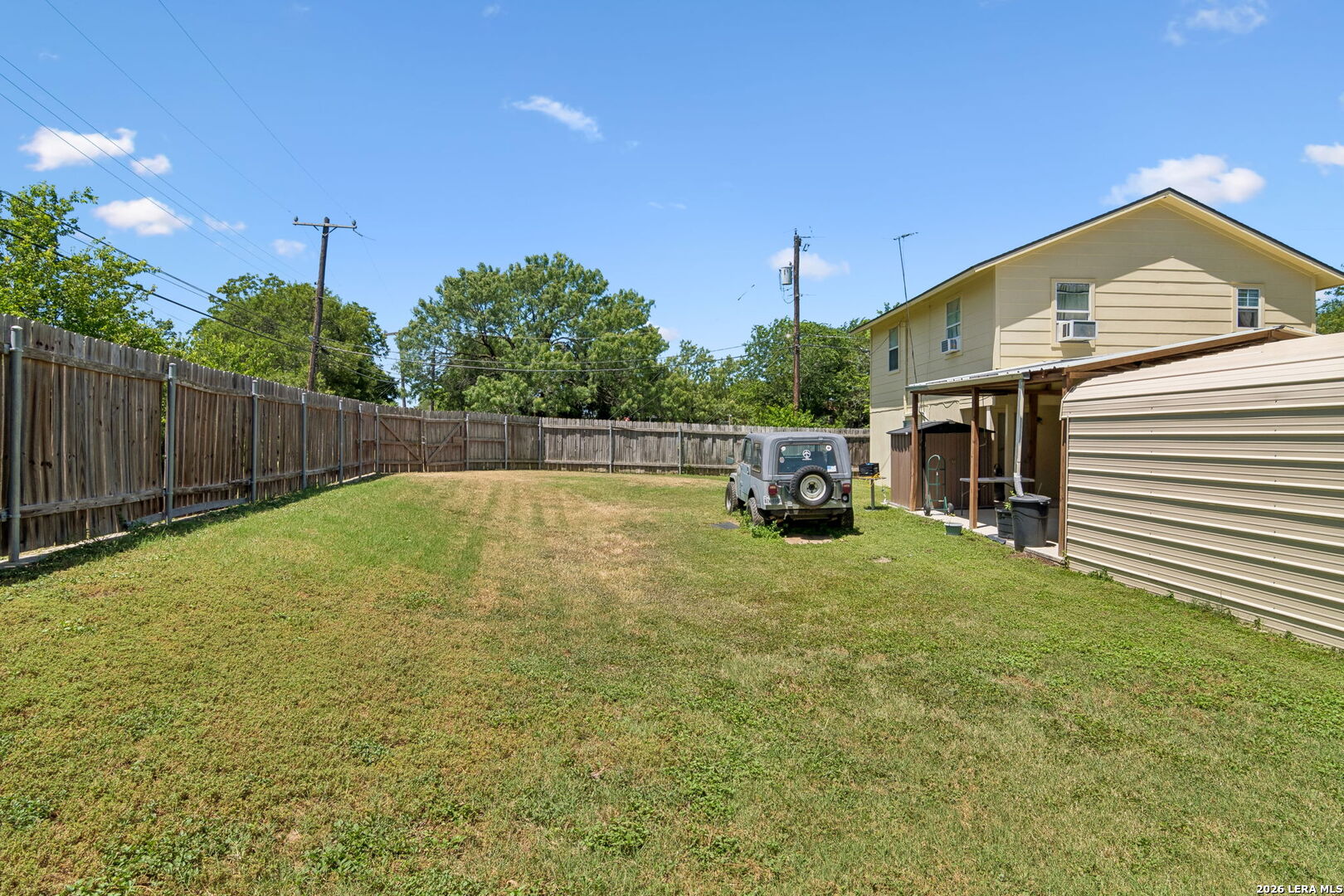 main property photo 27