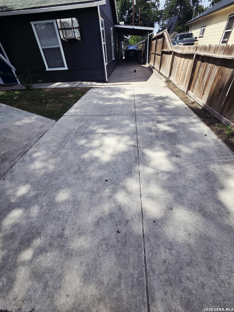 main property photo 16