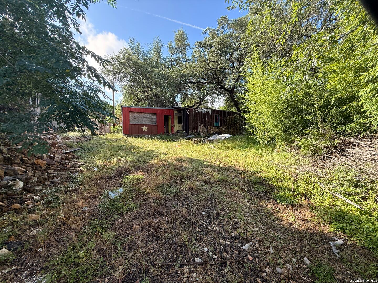 main property photo 4