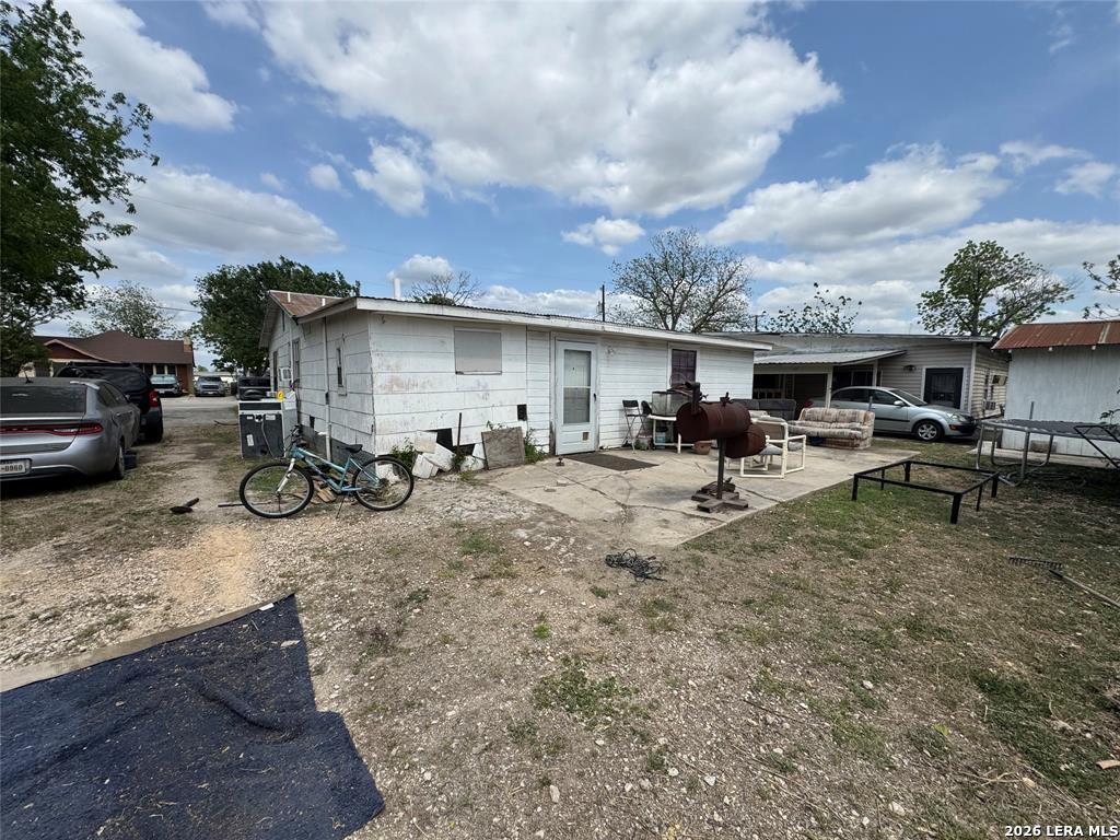 main property photo 2
