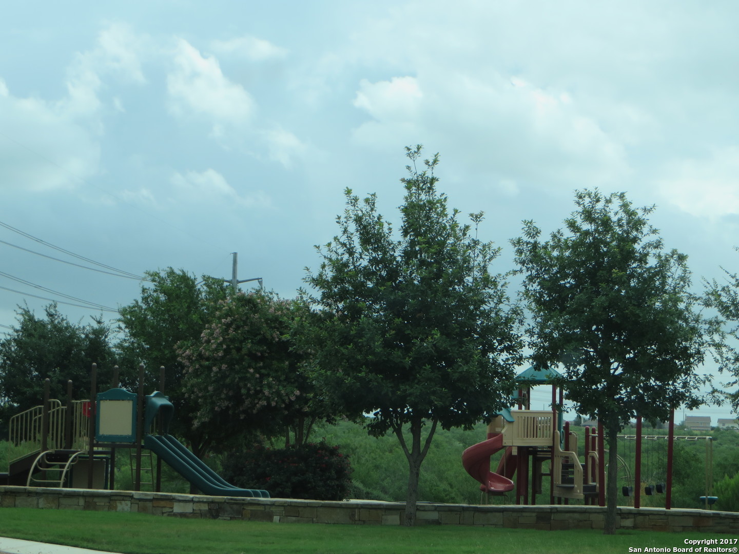 main property photo 19