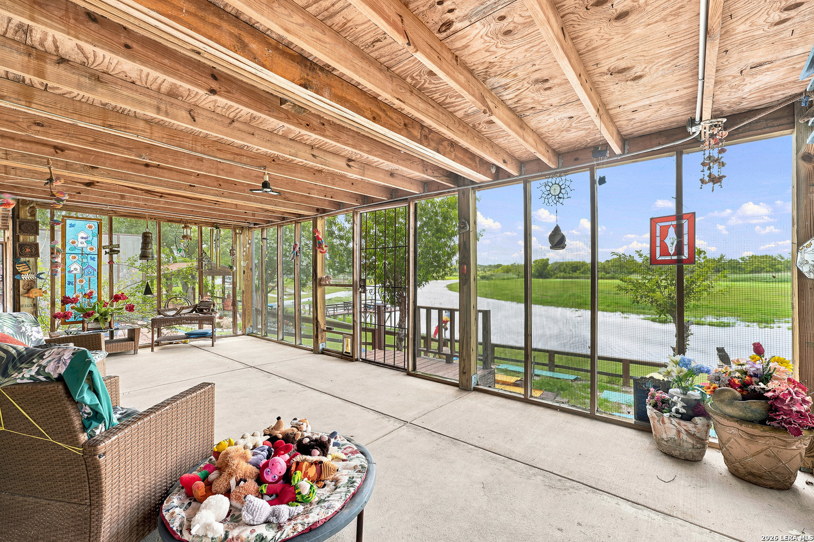 main property photo 46