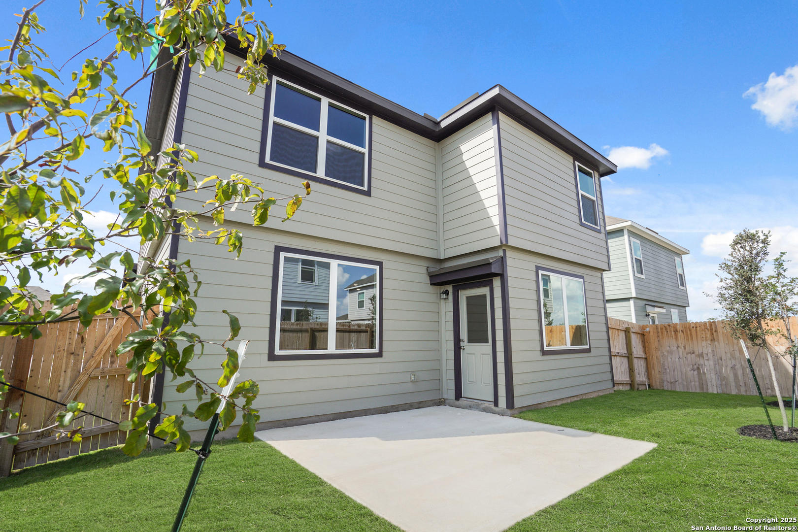 main property photo 26