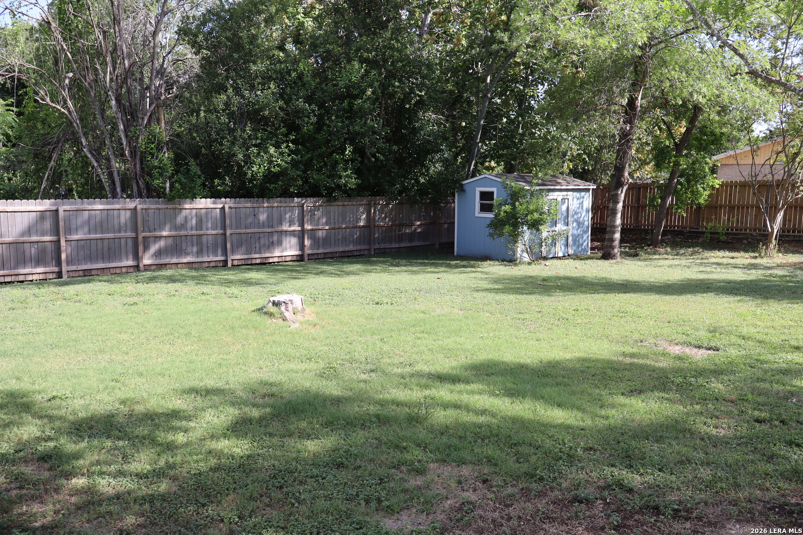 main property photo 23