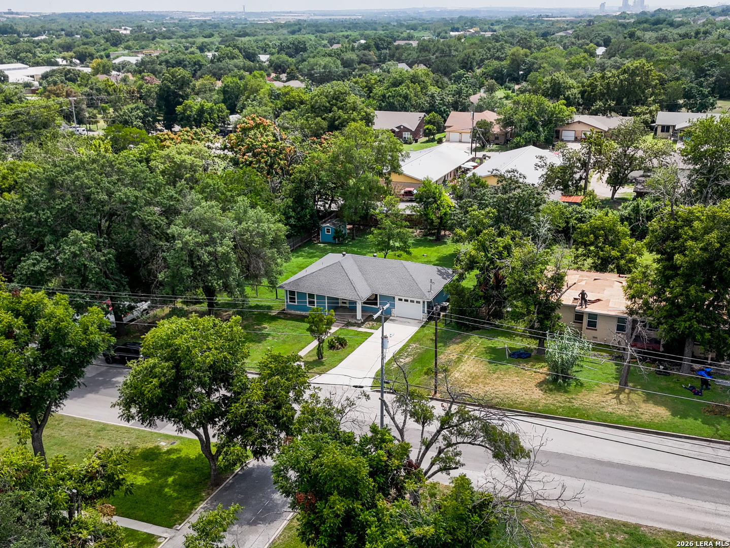 main property photo 27
