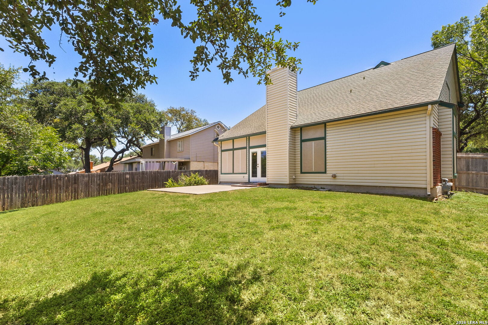 main property photo 26