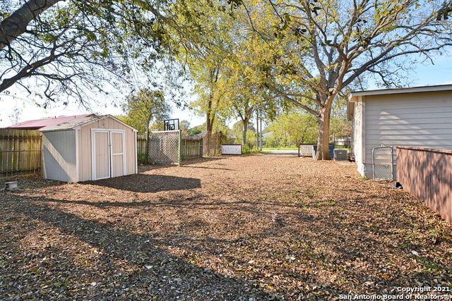 main property photo 38