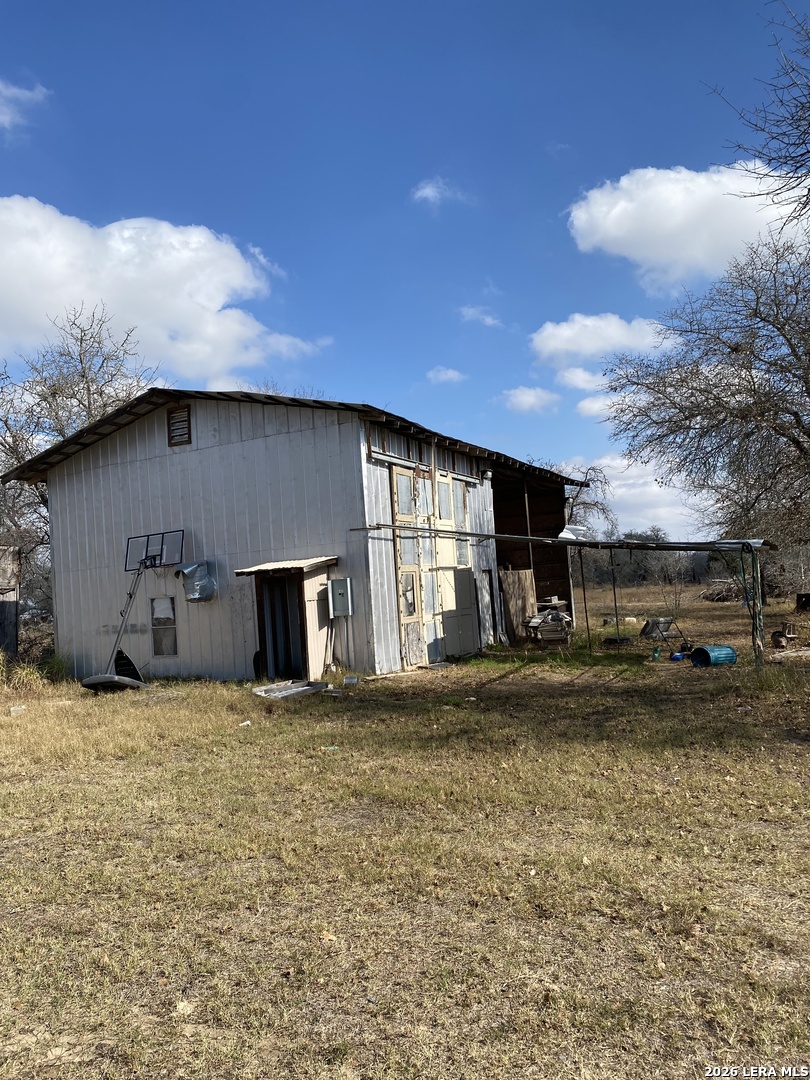 main property photo 7