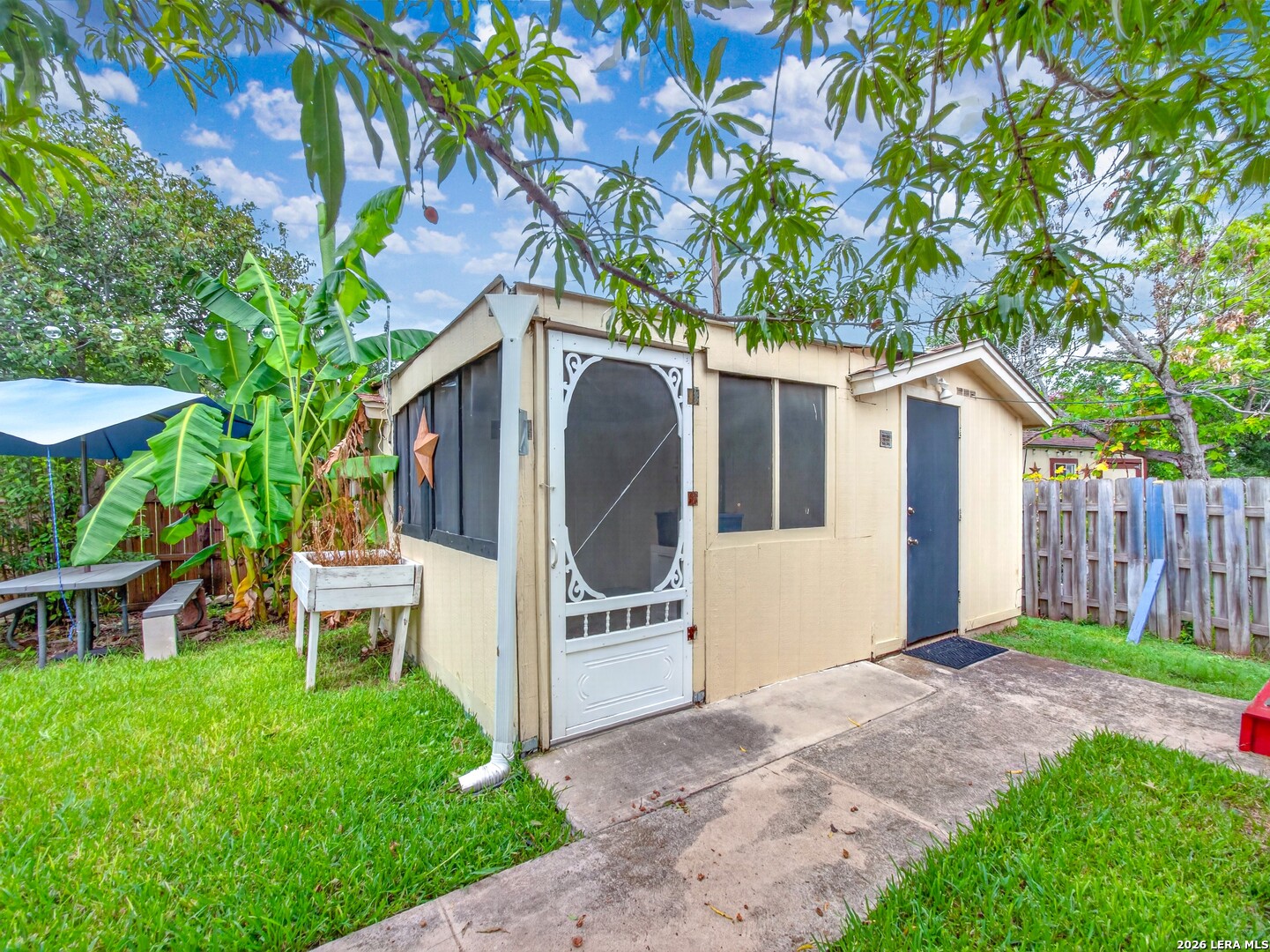 main property photo 42