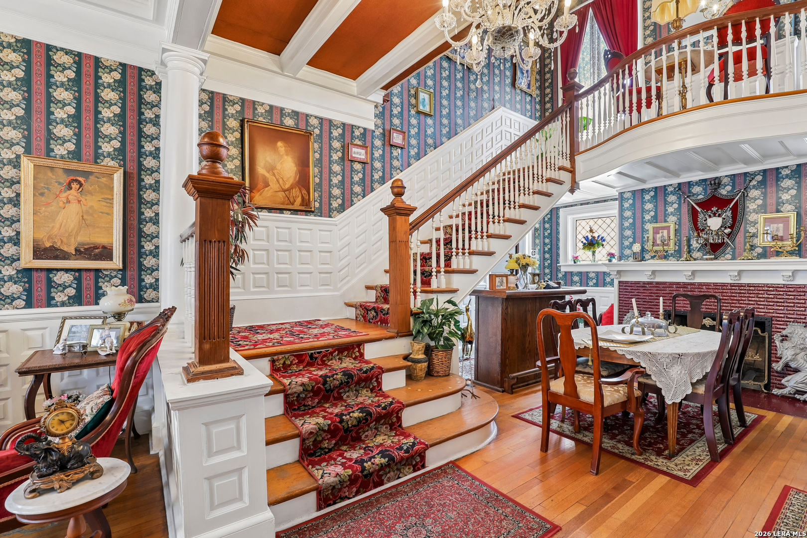 main property photo 13