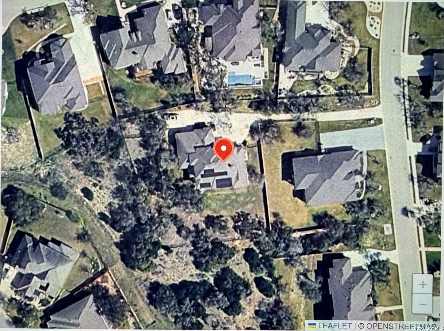 main property photo 32