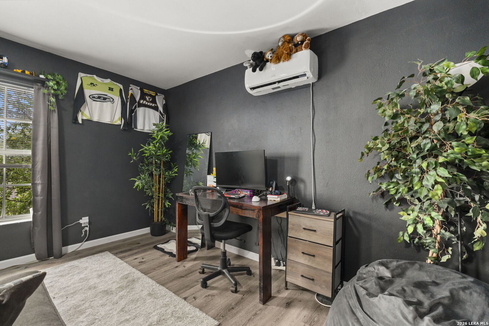 main property photo 51