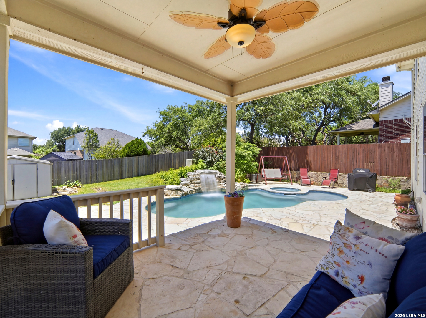 main property photo 39
