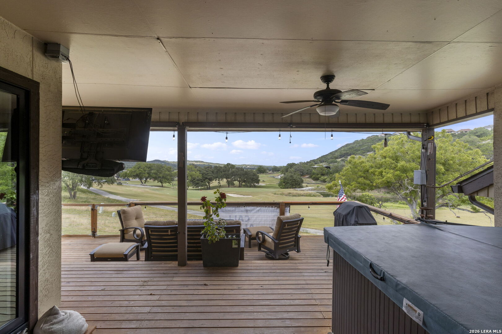 main property photo 24