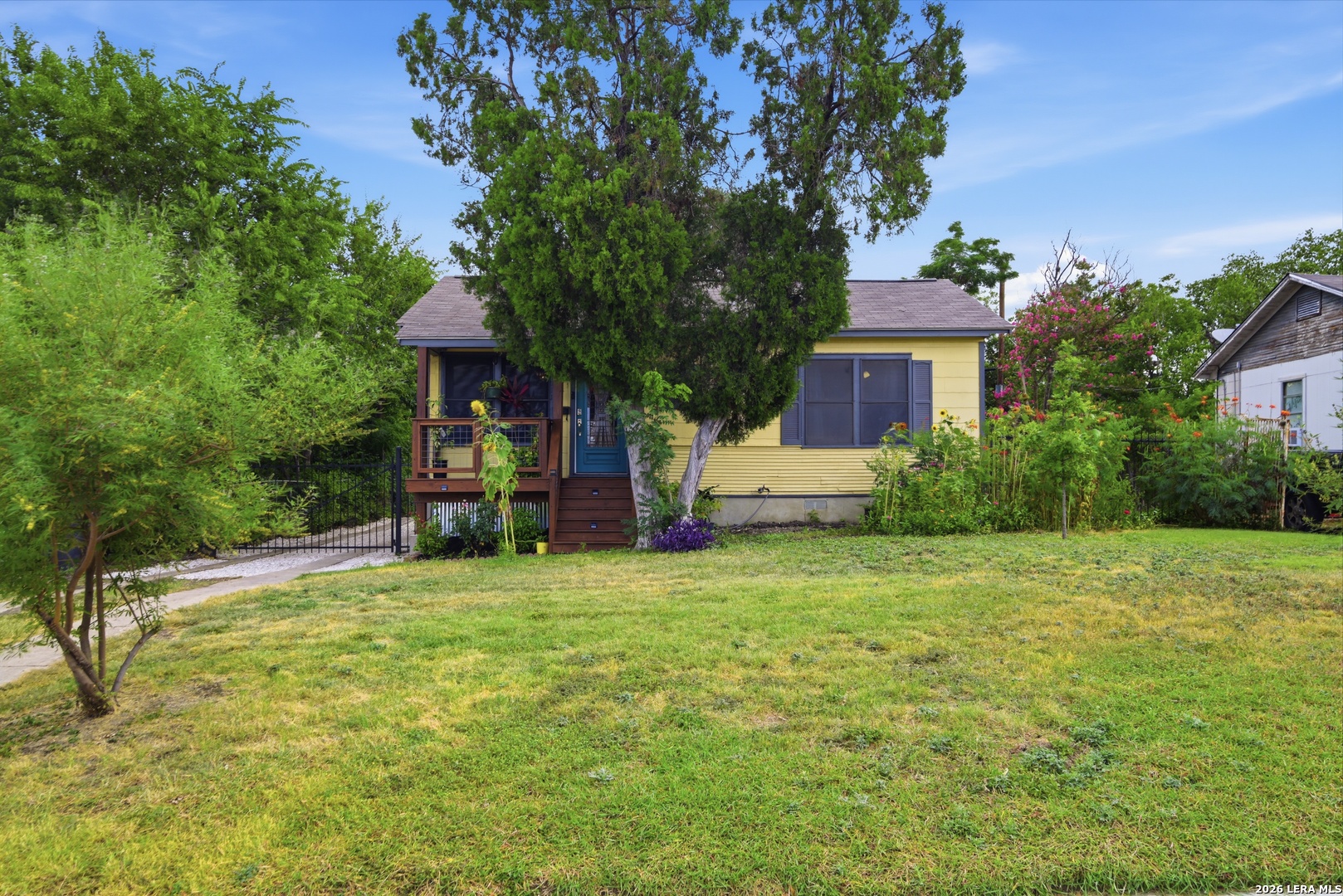 main property photo 18