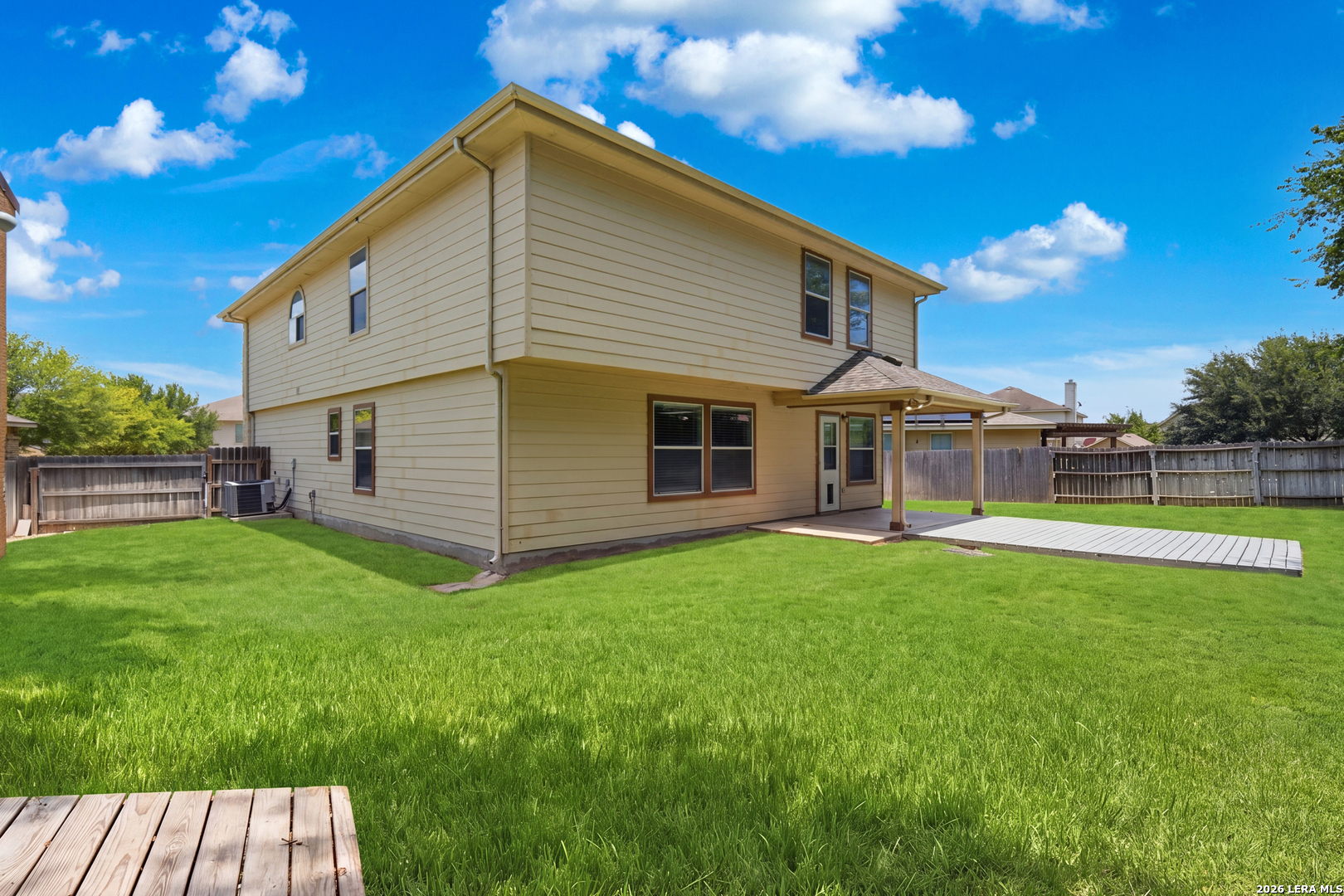 main property photo 26