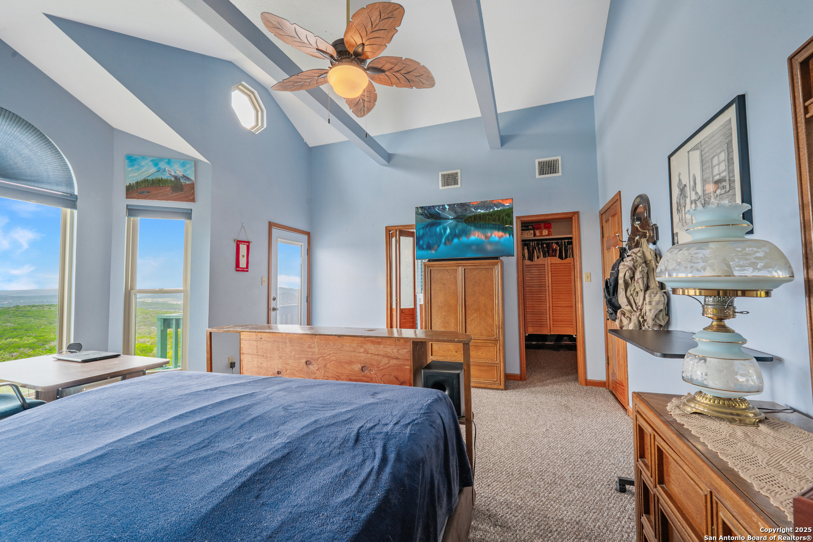main property photo 22