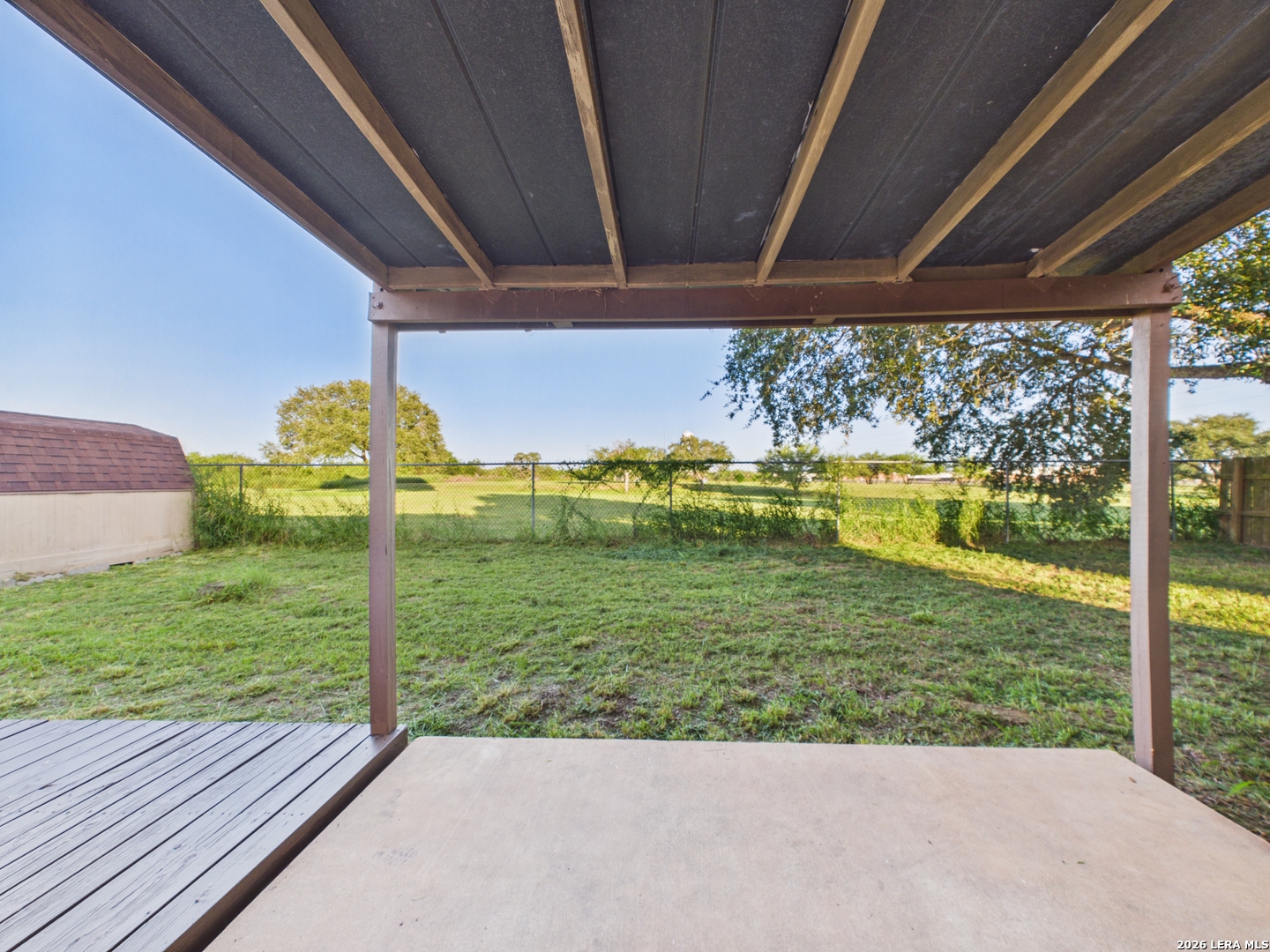 main property photo 29