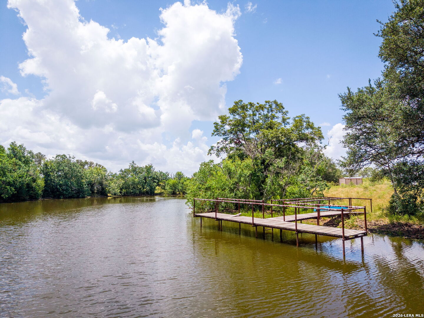 main property photo 17