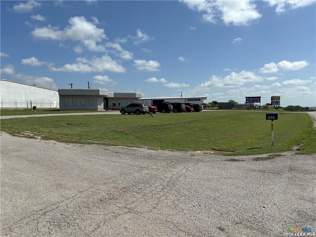 main property photo 2