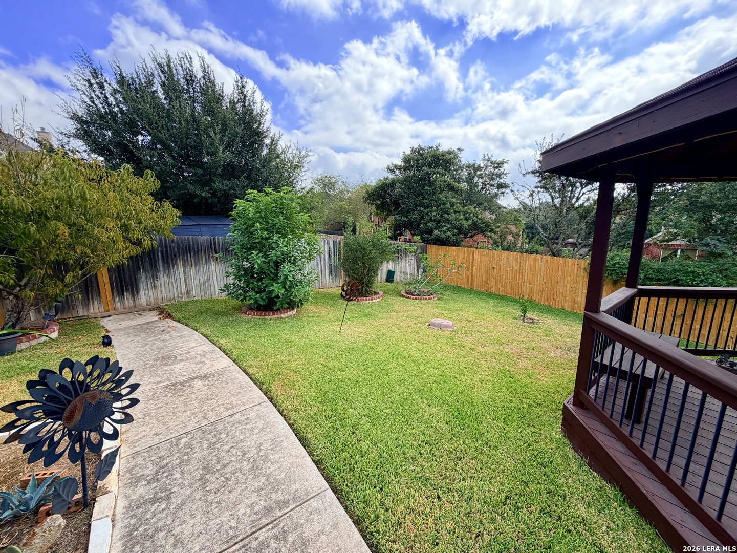 main property photo 31