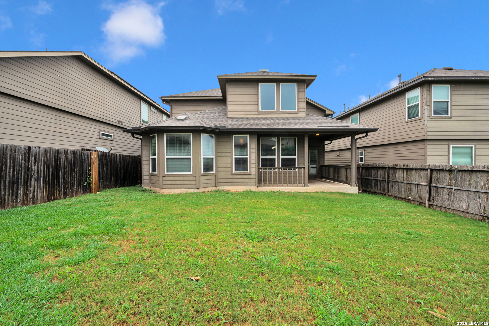 main property photo 3