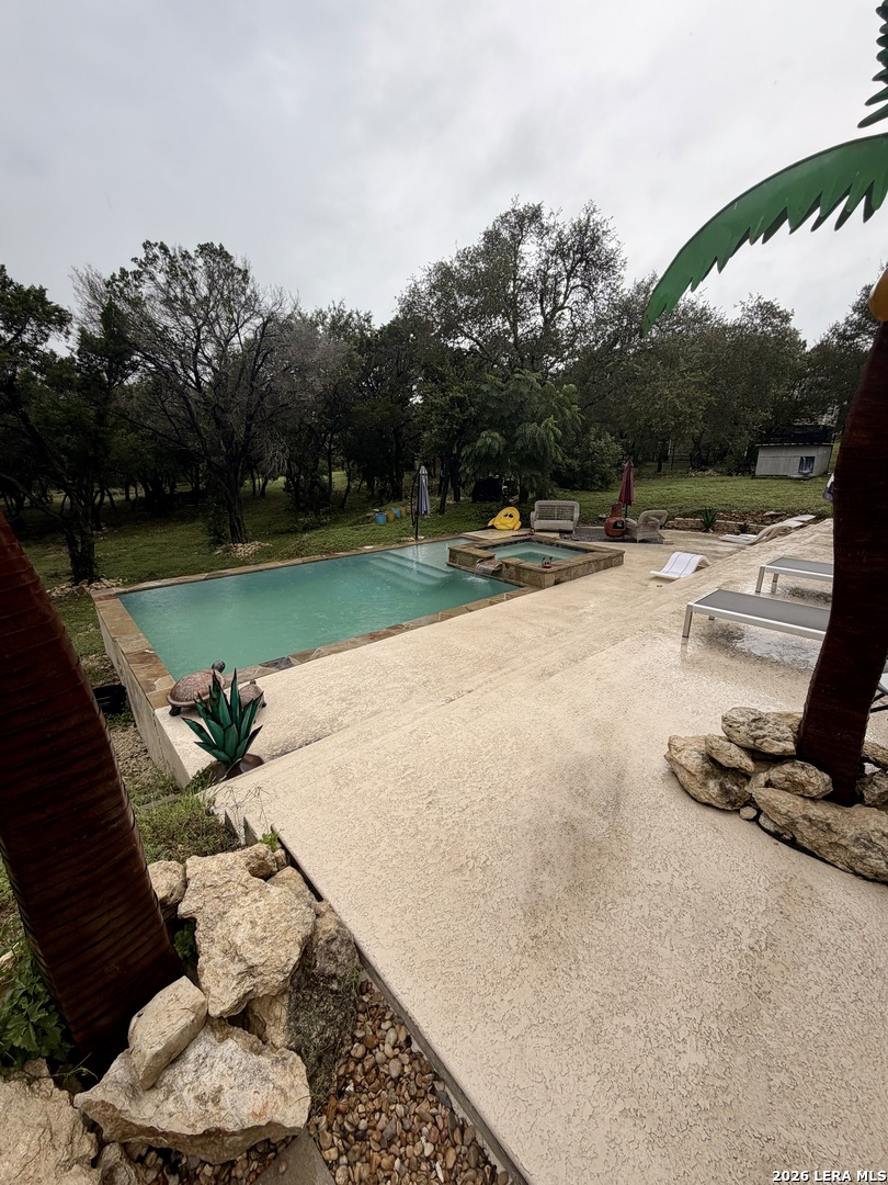 main property photo 39