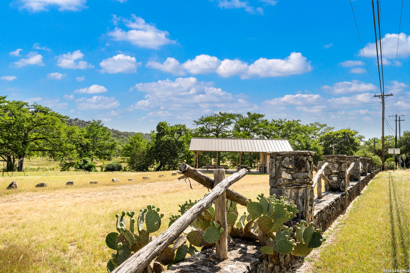 main property photo 74