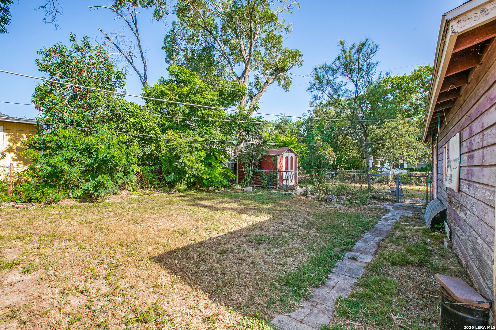 main property photo 22