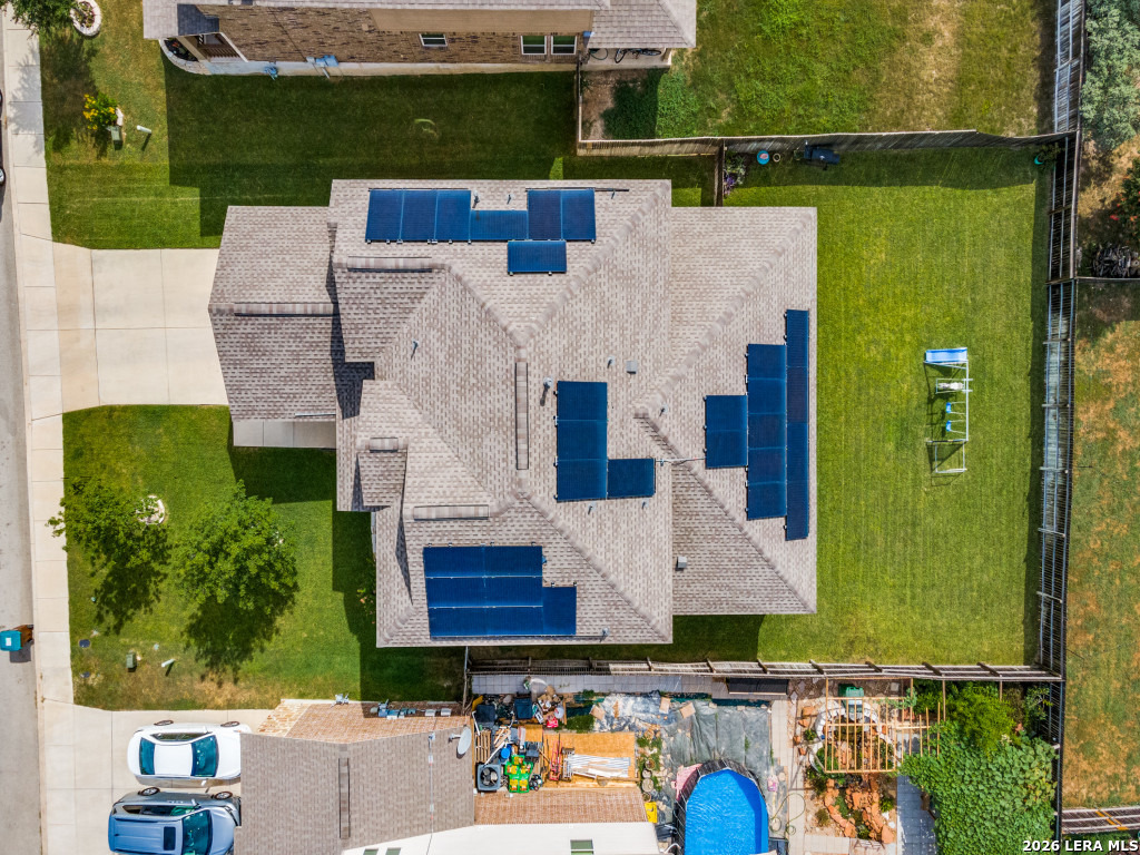 main property photo 30