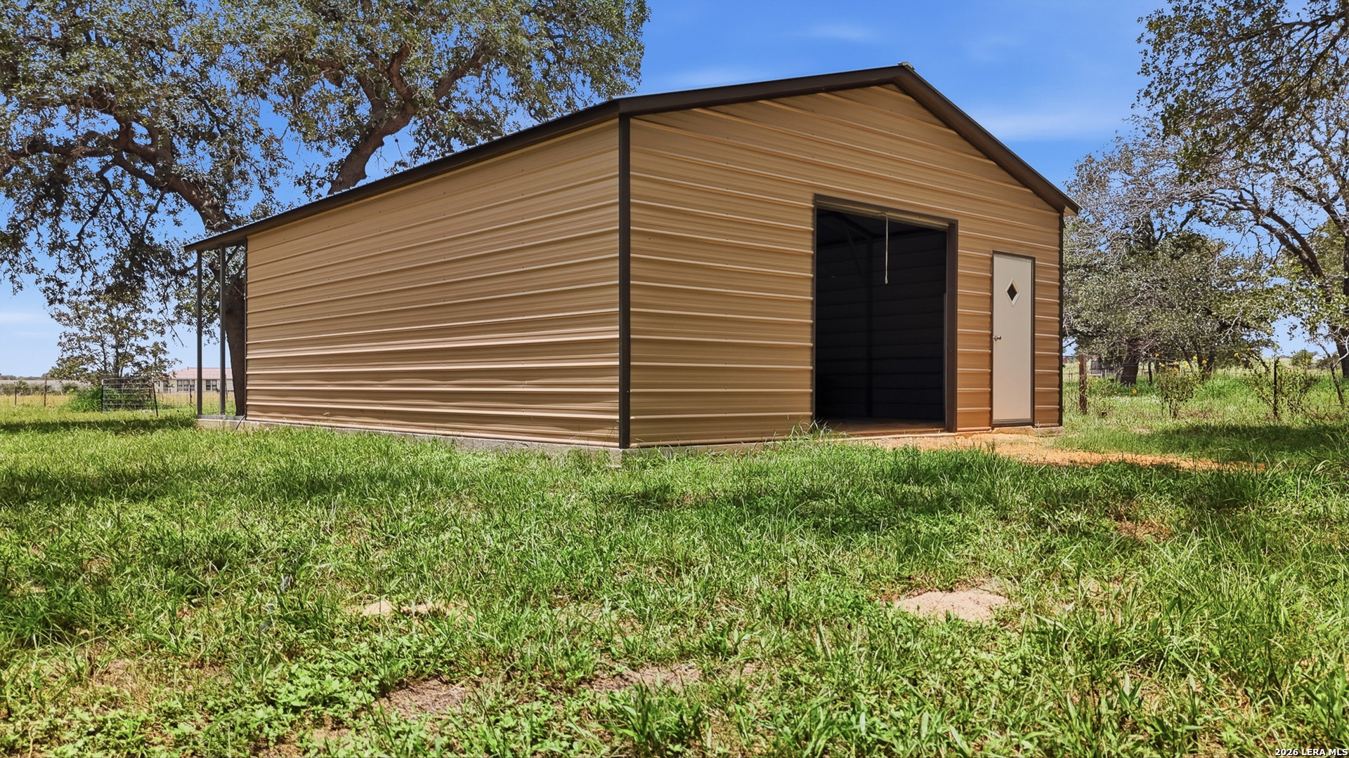 main property photo 46