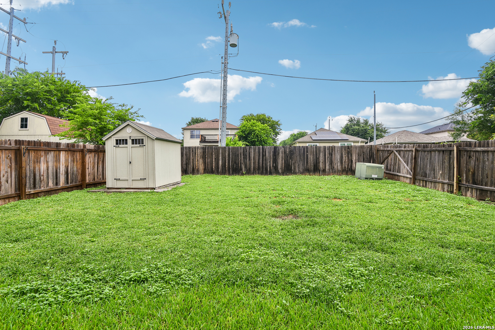 main property photo 50