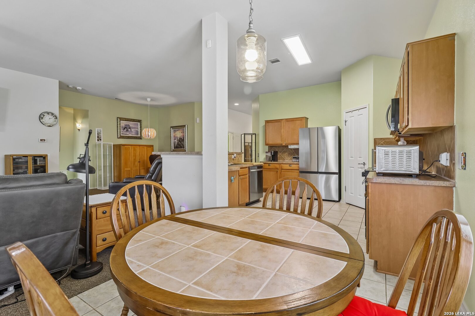 main property photo 17