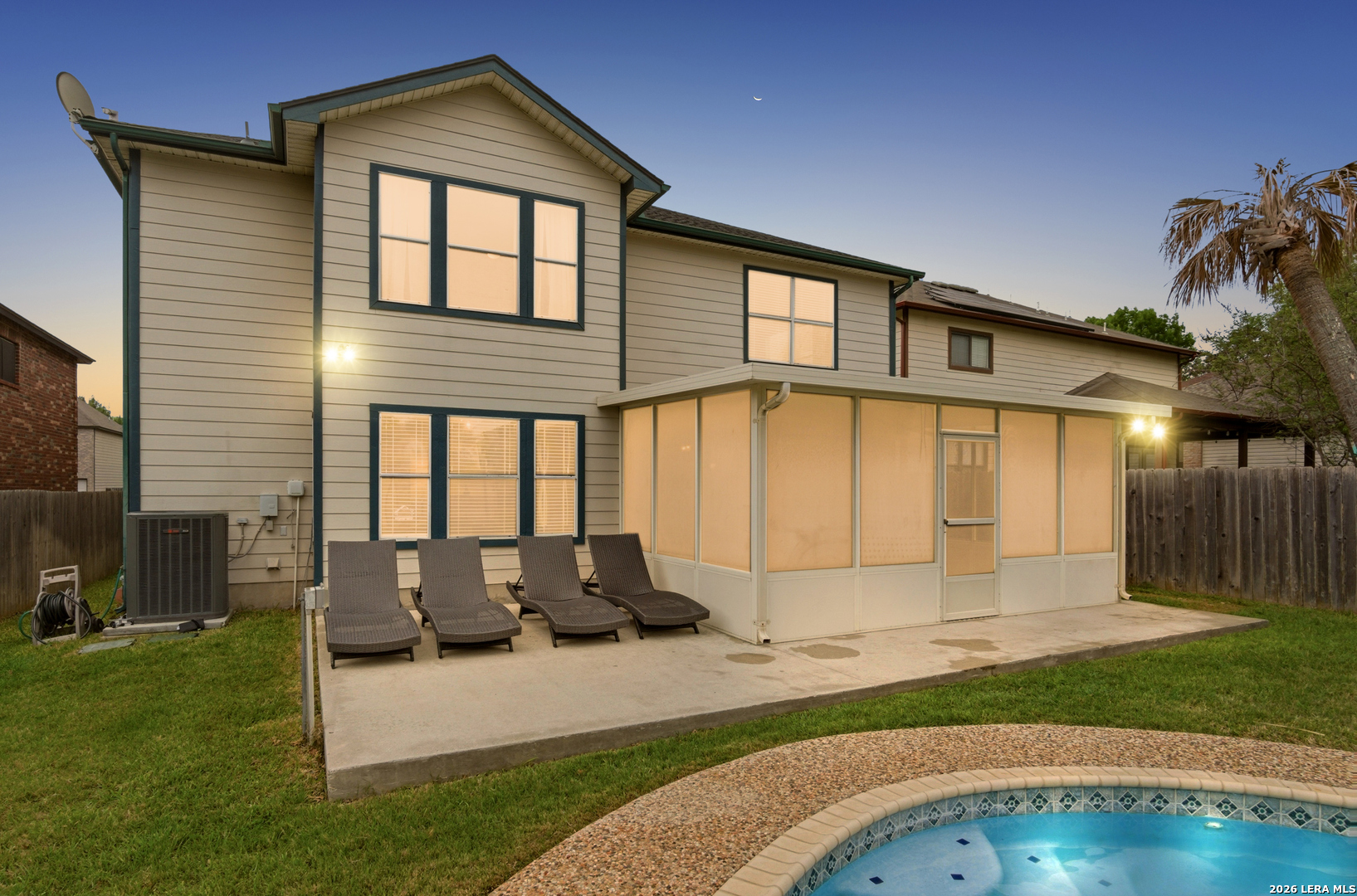 main property photo 23