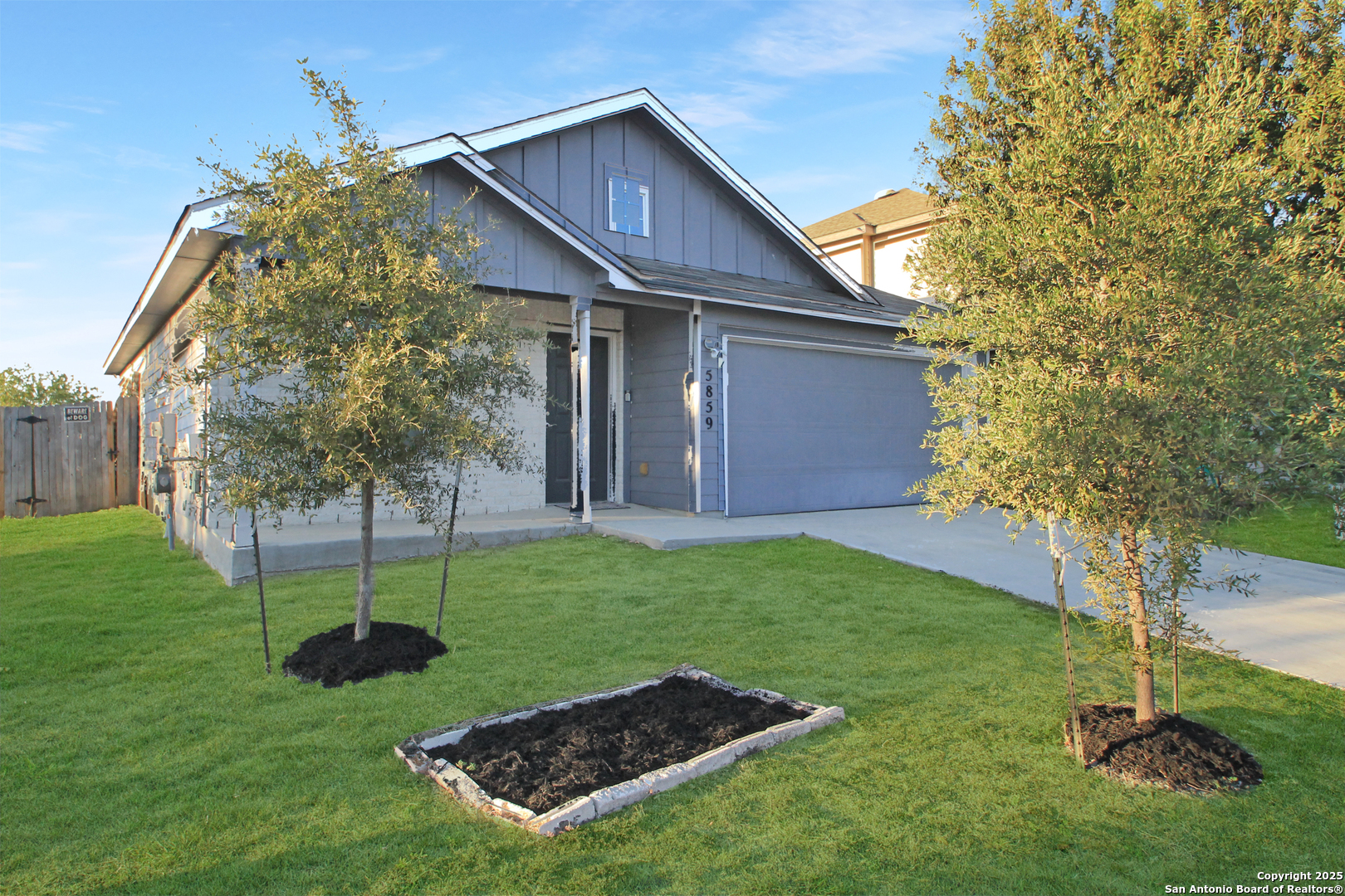 main property photo 1