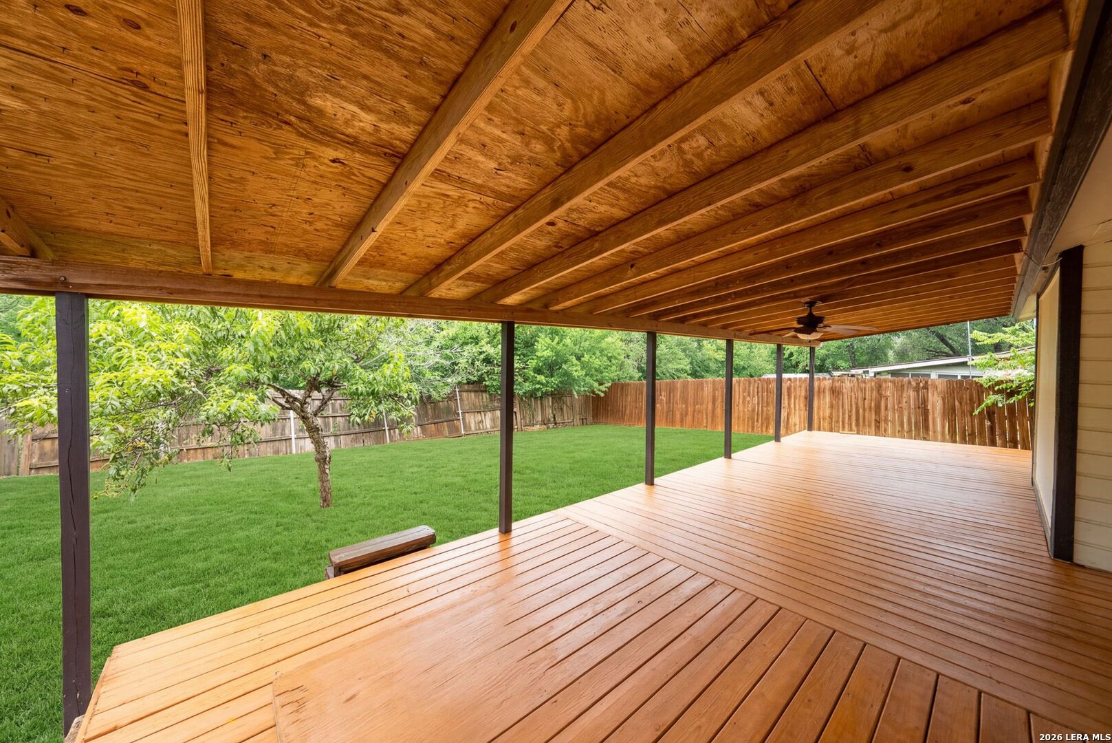 main property photo 40
