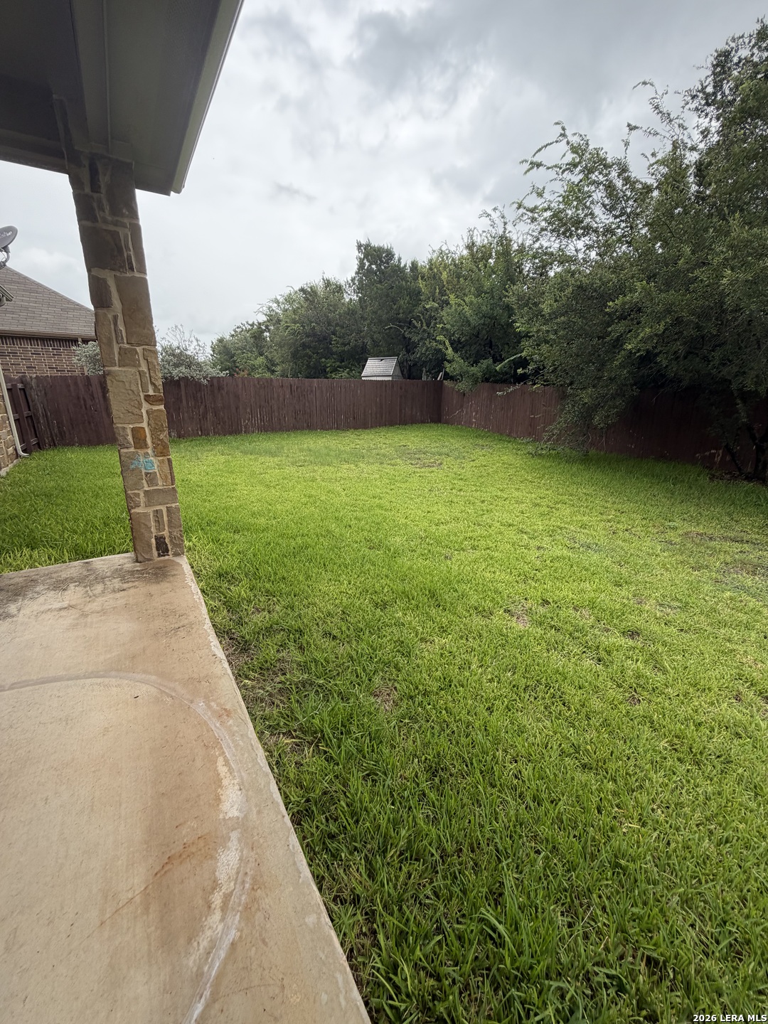 main property photo 37