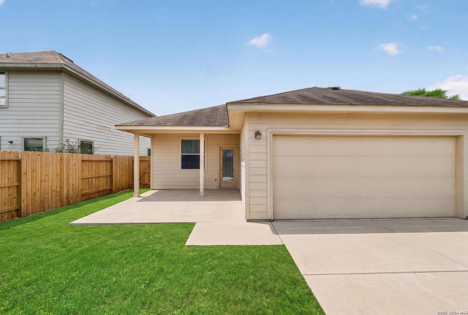 main property photo 26