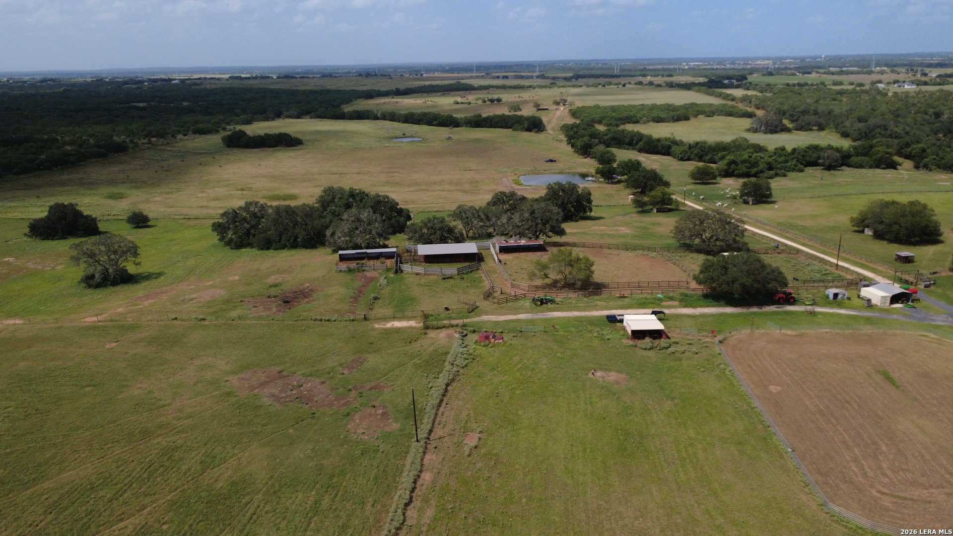 main property photo 10