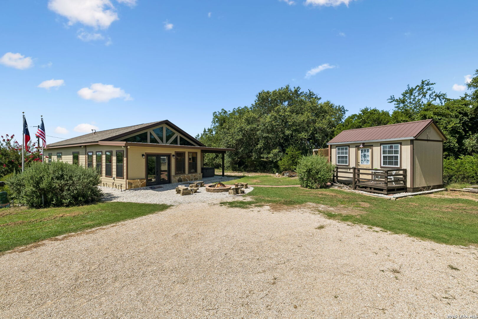main property photo 42