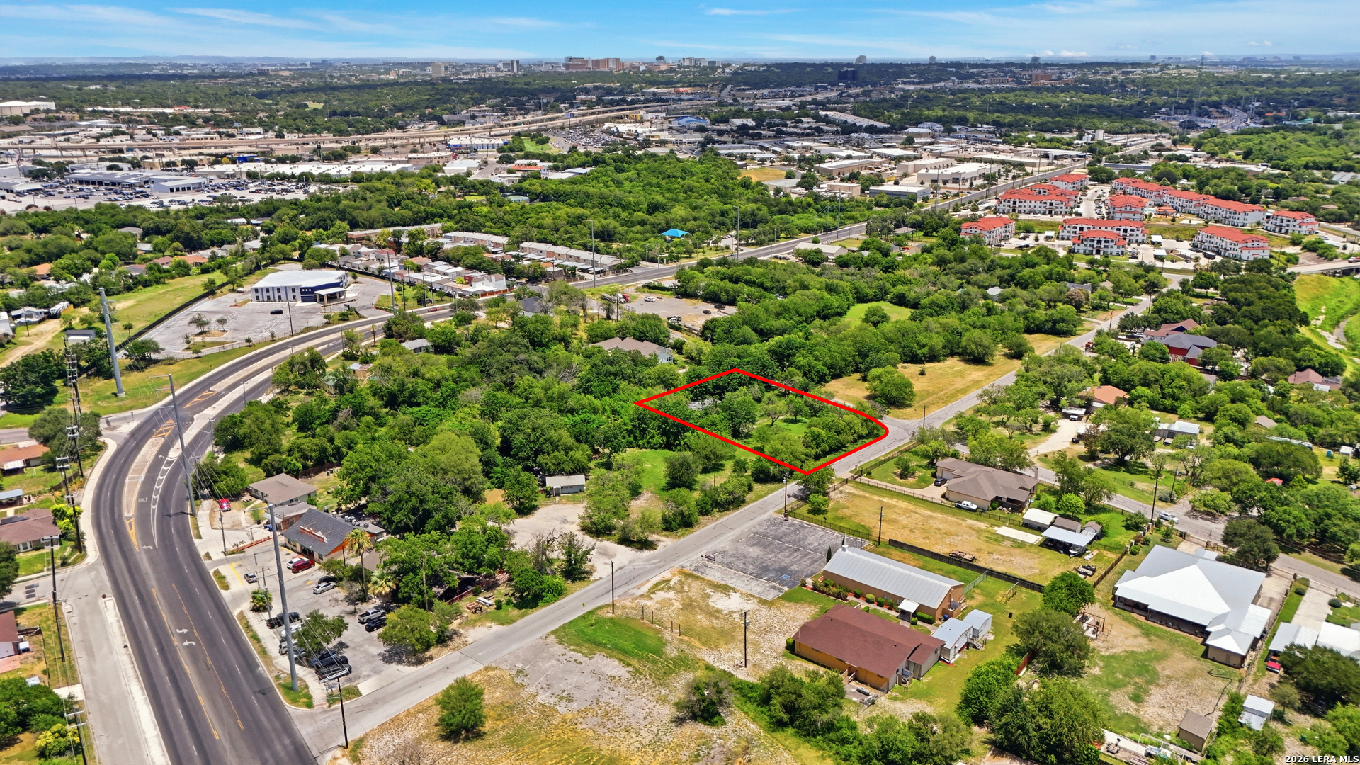 main property photo 4