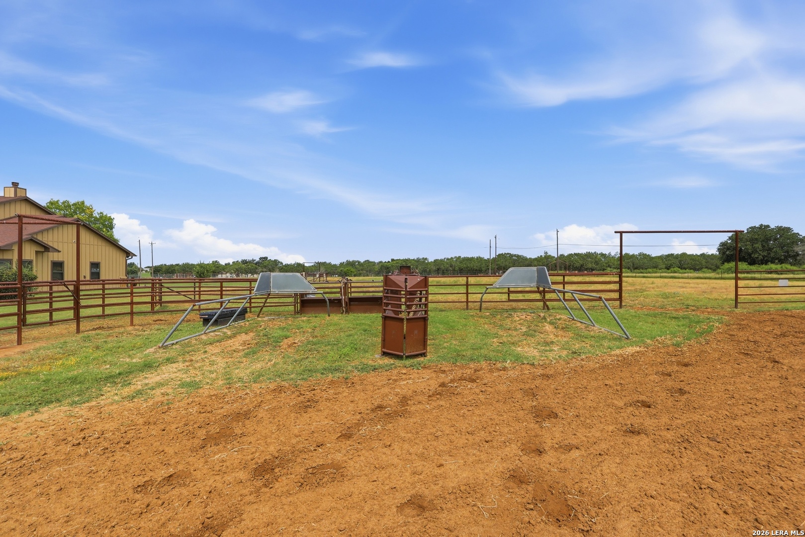 main property photo 48