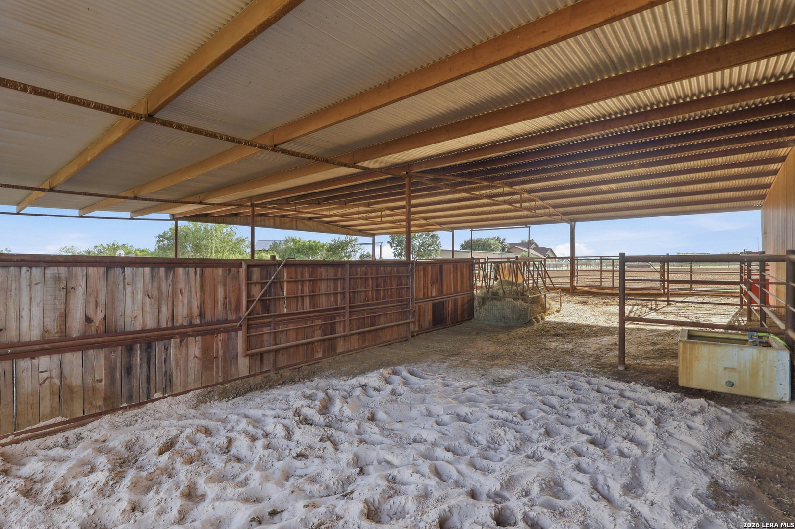 main property photo 70