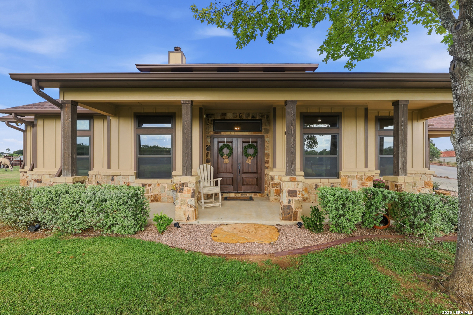 main property photo 83