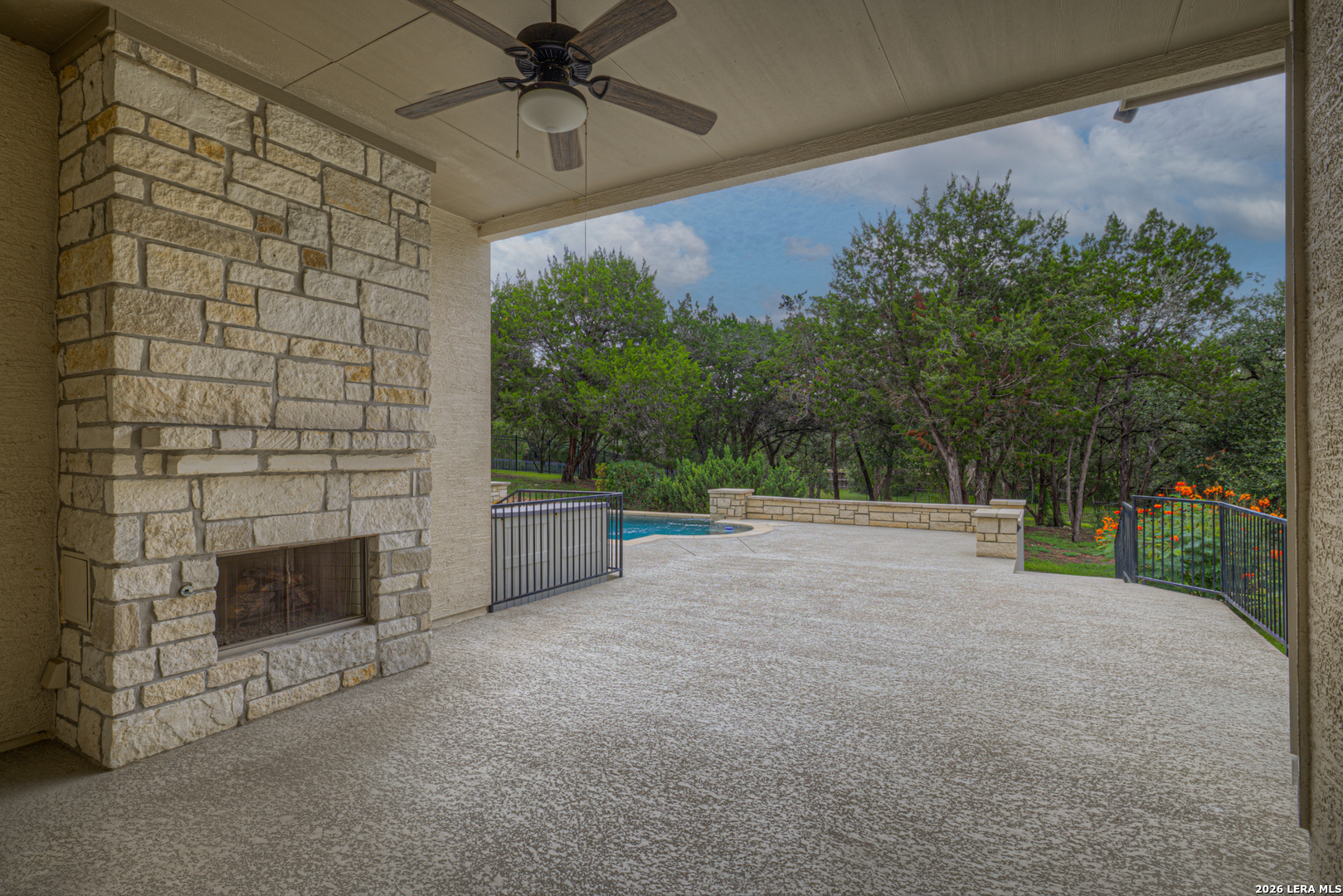 main property photo 50