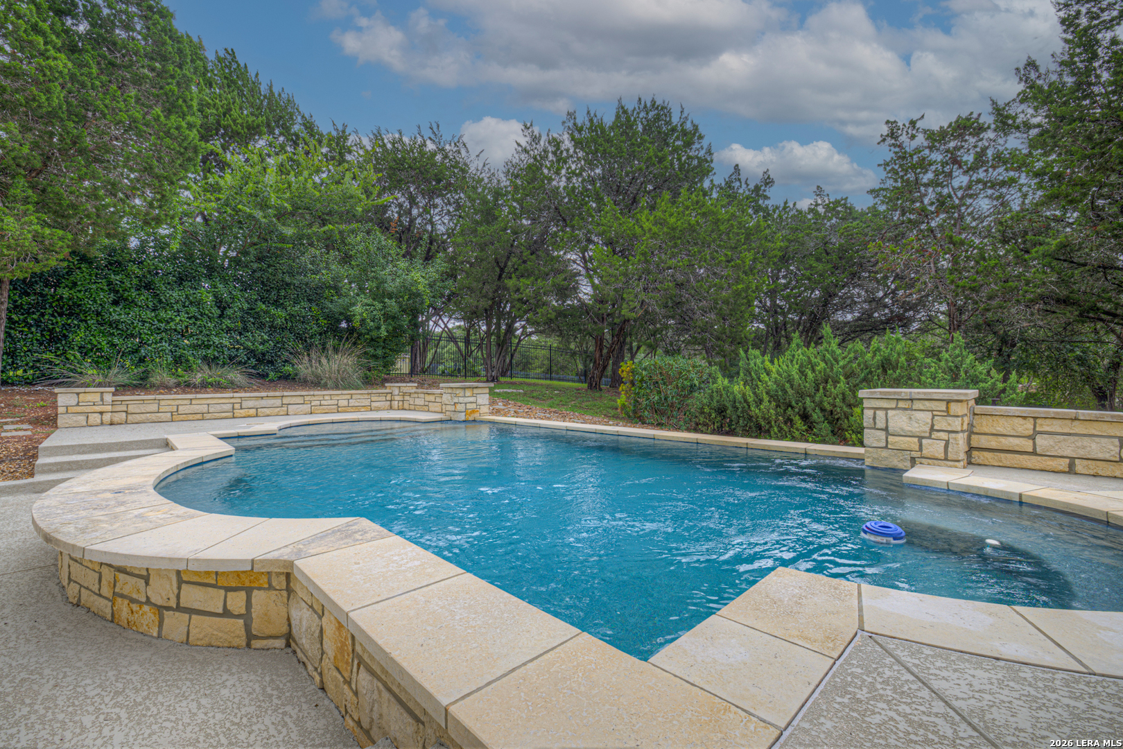 main property photo 59
